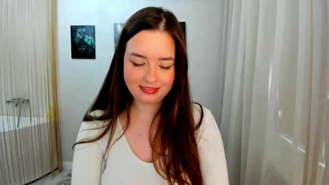 yoursweetmaddy online show from May 26, 2026, 11:28 am