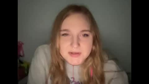 yourthickgingergoddess online show from December 23, 2024, 5:28 am