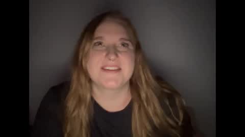 yourthickgingergoddess online show from December 25, 2024, 4:22 am