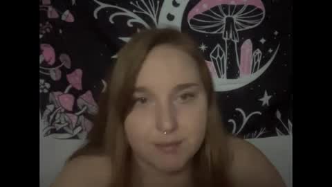 yourthickgingergoddess online show from January 28, 2025, 4:18 am