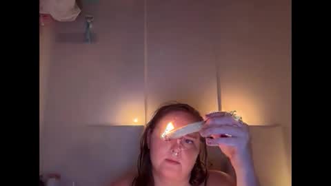yourthickgingergoddess online show from October 7, 2025, 3:47 am