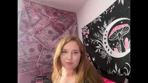 Snapshot of yourthickgingergoddess chatting on December 3, 2025, 6:06 pm yourthickgingergoddess online show from December 3, 2025, 6:06 pm