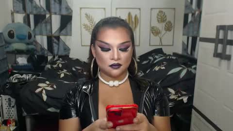 Snapshot of yourtrannyqueenxxx chatting on September 14, 2025, 2:00 am Anastacia Grey online show from September 14, 2025, 2:00 am