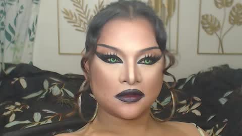 Snapshot of yourtrannyqueenxxx chatting on October 12, 2025, 12:42 am Anastacia Grey online show from October 12, 2025, 12:42 am