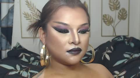 Anastacia Grey  online show from April 1, 2026, 11:13 pm