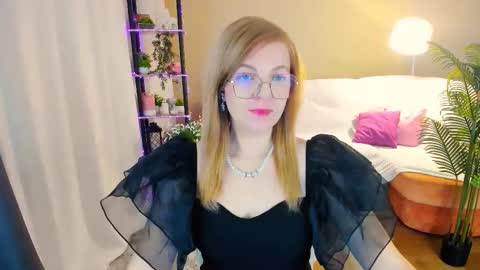 Alice online show from October 20, 2025, 4:13 am