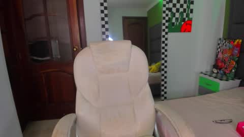 Snapshot of yourvirtualgirlfriennd chatting on March 28, 2026, 8:25 am GI online show from March 28, 2026, 8:25 am