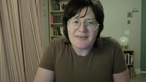 Rose Noire online show from February 4, 2026, 12:27 am