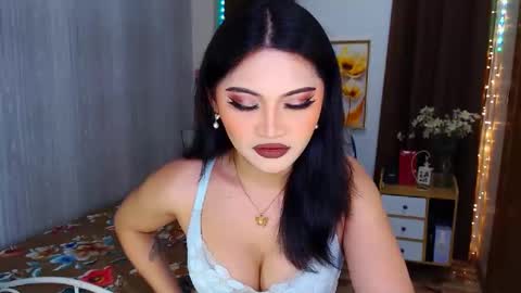 Snapshot of youungsextdeity chatting on January 25, 2025, 7:28 am cathy online show from January 25, 2025, 7:28 am