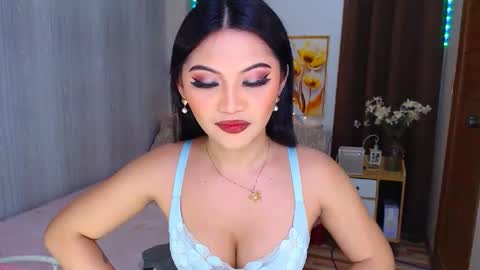 Snapshot of youungsextdeity chatting on February 19, 2025, 10:45 am cathy online show from February 19, 2025, 10:45 am