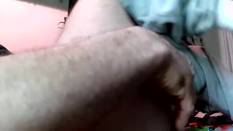 youwanttof online show from December 8, 2024, 2:52 pm