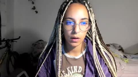 Snapshot of youwishtobeme chatting on January 26, 2025, 11:50 pm elizabeth ju online show from January 26, 2025, 11:50 pm