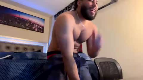 yovngbabyg4 online show from January 11, 2025, 10:29 pm