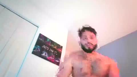 yovngbabyg4 online show from October 20, 2025, 2:56 am