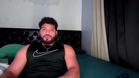 yovngbabyg4 online show from October 26, 2025, 7:47 am