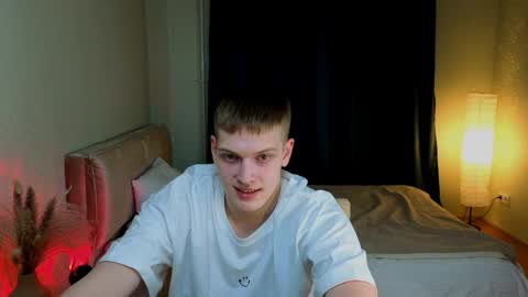 Snapshot of yrshela chatting on May 5, 2026, 9:12 pm yrshela online show from May 5, 2026, 9:12 pm