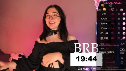 Ysabell online show from December 17, 2024, 11:39 am