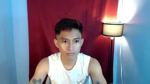 Snapshot of ytleo chatting on July 3, 2026, 1:39 pm ytleo online show from July 3, 2026, 1:39 pm