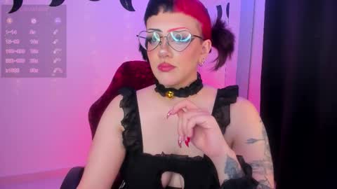 Snapshot of yuki_cross chatting on February 18, 2026, 5:47 am online show from February 18, 2026, 5:47 am