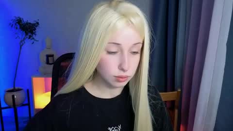 Misa online show from April 18, 2026, 6:01 pm