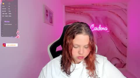 Yuliet online show from March 30, 2026, 4:02 am