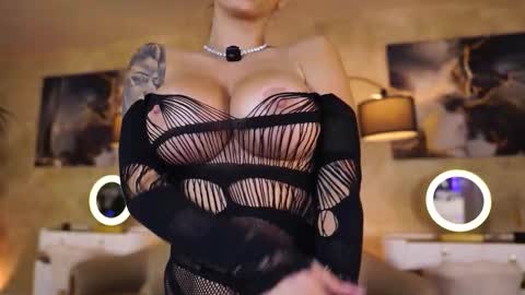 Yulia online show from October 13, 2025, 5:46 pm