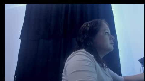 Snapshot of yuliana_sexy40 chatting on June 1, 2026, 12:40 pm Yuliana online show from June 1, 2026, 12:40 pm