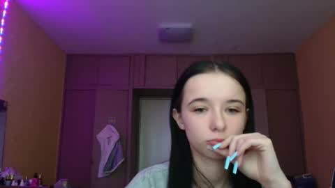 Yuliia online show from April 8, 2026, 6:46 am