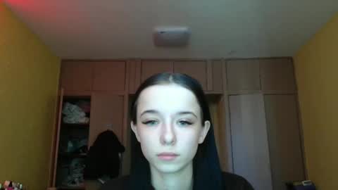 Yuliia online show from April 16, 2026, 10:49 am