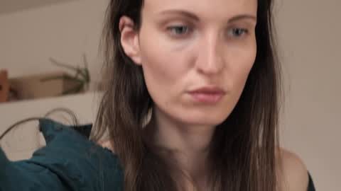 yulla dao online show from January 20, 2025, 11:24 am