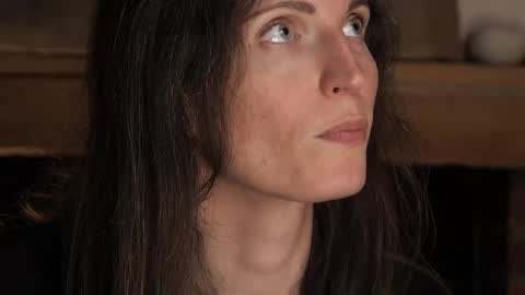 yulla dao online show from September 13, 2025, 6:18 pm