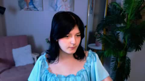 Yumi online show from March 3, 2026, 2:23 pm