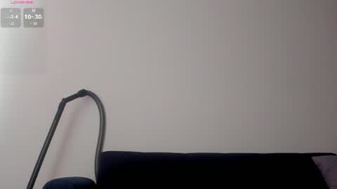 Snapshot of yumi_luxe chatting on July 7, 2026, 7:23 am Yumi online show from July 7, 2026, 7:23 am