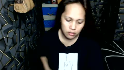 Snapshot of yumi_white chatting on June 18, 2026, 11:47 am yumi online show from June 18, 2026, 11:47 am