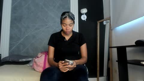 Snapshot of yummyduo chatting on January 17, 2025, 11:49 am Yummyduo online show from January 17, 2025, 11:49 am