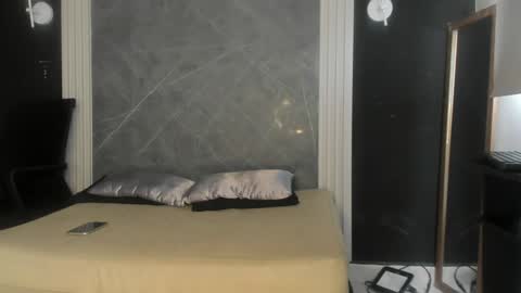 Snapshot of yummyduo chatting on January 25, 2025, 5:08 pm Yummyduo online show from January 25, 2025, 5:08 pm