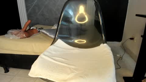 Snapshot of yummyduo chatting on February 1, 2025, 6:19 pm Yummyduo online show from February 1, 2025, 6:19 pm