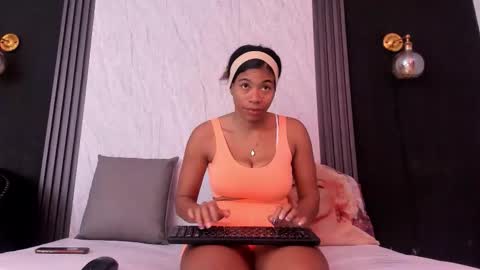 Snapshot of yummyduo chatting on March 2, 2026, 11:06 am Yummyduo online show from March 2, 2026, 11:06 am