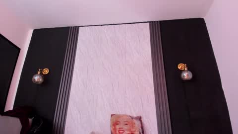 Snapshot of yummyduo chatting on March 11, 2026, 12:55 pm Yummyduo online show from March 11, 2026, 12:55 pm