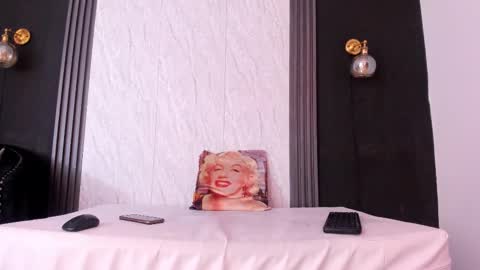 Snapshot of yummyduo chatting on March 18, 2026, 11:02 am Yummyduo online show from March 18, 2026, 11:02 am