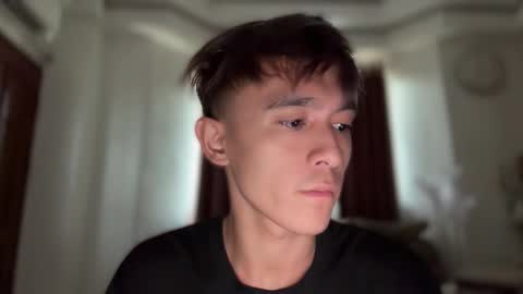 Justine online show from March 11, 2026, 3:23 am