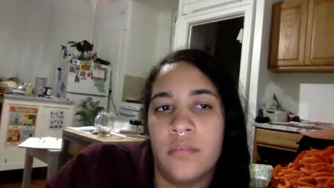 Snapshot of yummyyummyx88 chatting on March 5, 2025, 5:50 pm yummyyummyx88 online show from March 5, 2025, 5:50 pm