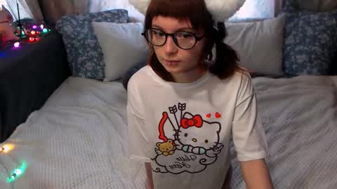 Snapshot of yuna_jin chatting on March 2, 2026, 5:19 am yuna_jin online show from March 2, 2026, 5:19 am