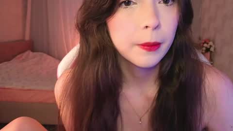 Snapshot of yuna_sunshy chatting on May 8, 2026, 12:49 am Yuna online show from May 8, 2026, 12:49 am