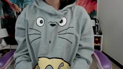 Snapshot of yunablack chatting on November 4, 2025, 3:22 pm Yuna online show from November 4, 2025, 3:22 pm