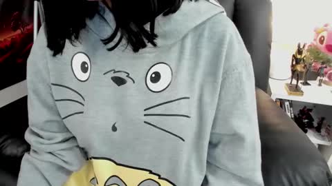 Yuna online show from April 22, 2026, 3:57 pm