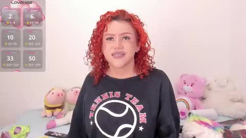 yunahott_ online show from September 15, 2025, 3:39 am