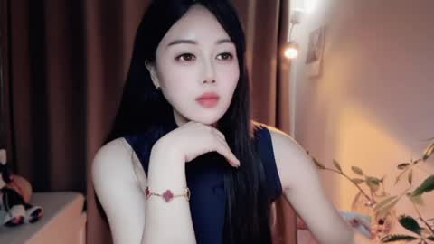 Snapshot of yuner0715 chatting on June 30, 2026, 8:15 am YunEr online show from June 30, 2026, 8:15 am