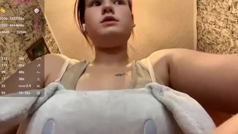 Viola online show from November 21, 2025, 1:54 pm