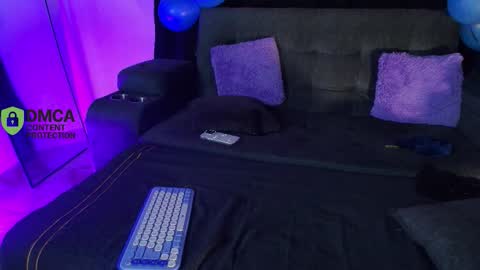 ELITA online show from March 5, 2026, 4:52 am